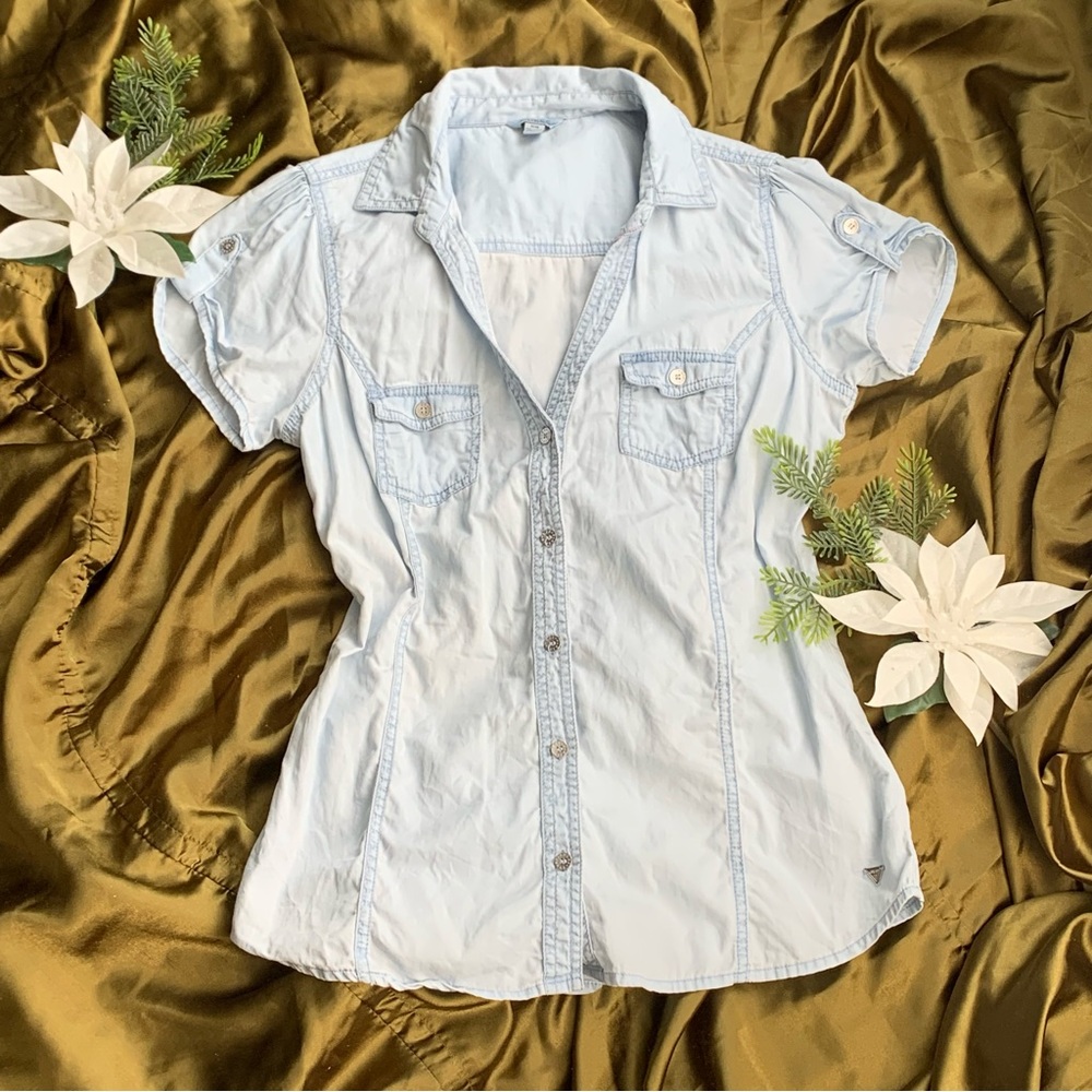 Guess Button Up
